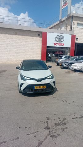 טויוטה C-HR