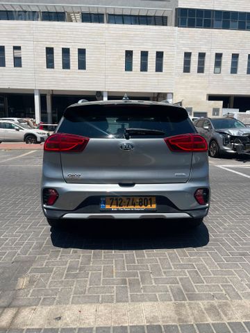 קיה נירו