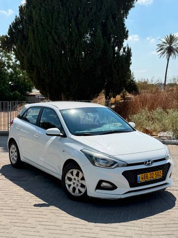 יונדאי i20