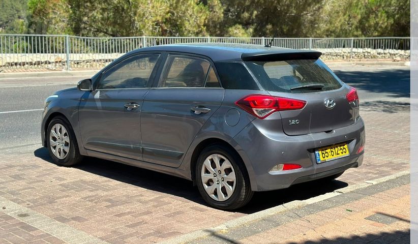 יונדאי i20