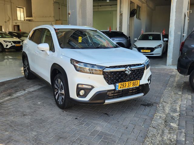 סוזוקי S-Cross