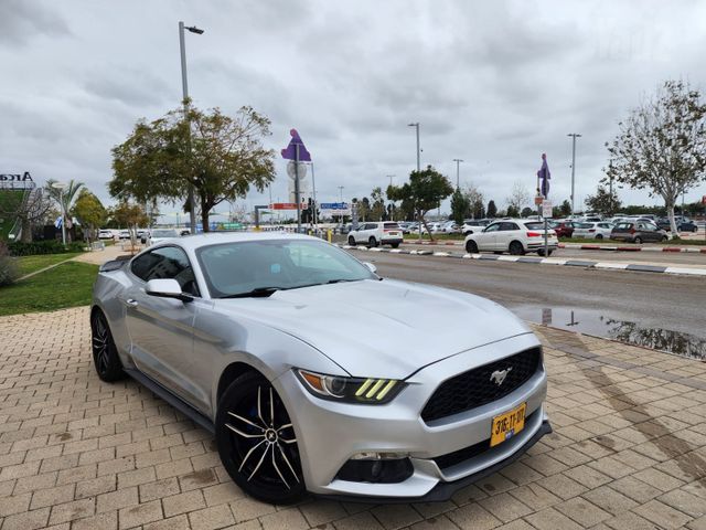 מודעת רכב פורד מוסטנג