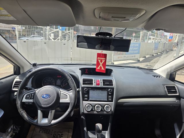 סובארו XV