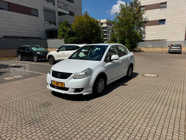 סוזוקי SX4