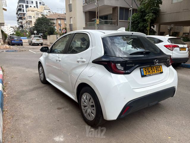 מודעת רכב מאזדה 2 2