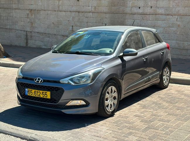 יונדאי i20
