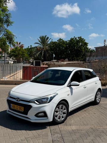 מודעת רכב יונדאי i20
