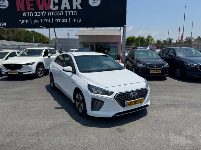 יונדאי איוניק