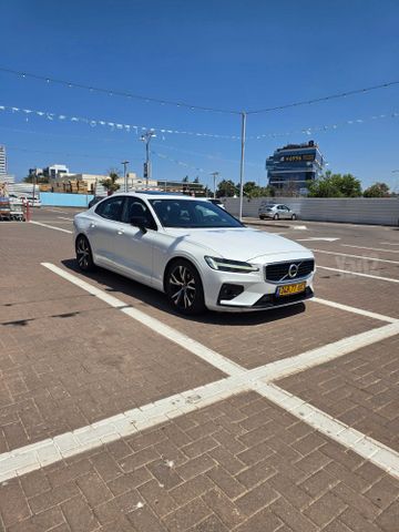 וולוו S60