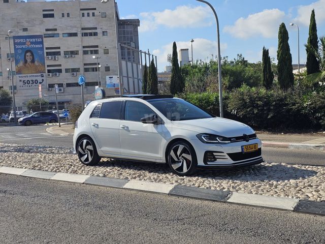 מודעת רכב פולקסווגן גולף