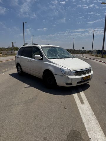 מודעת רכב קיה קרניבל