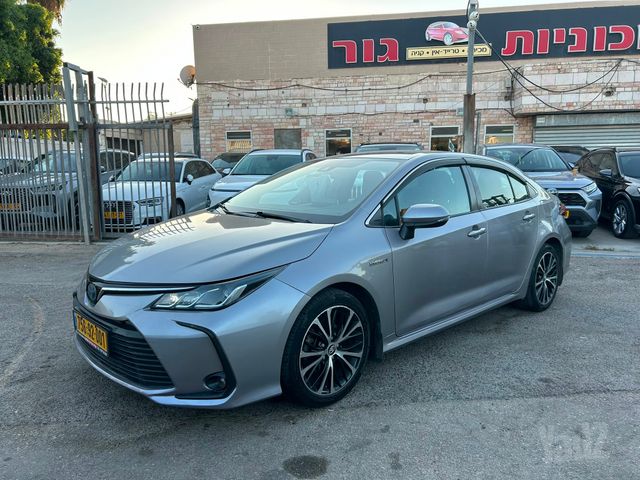 מודעת רכב טויוטה קורולה