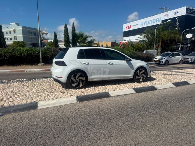 פולקסווגן גולף