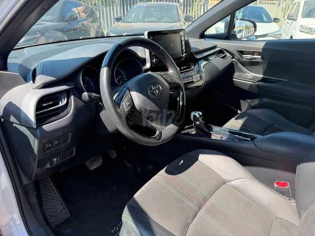 טויוטה C-HR