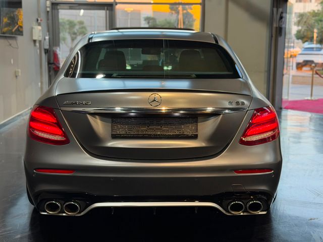 מרצדס-בנץ E-class