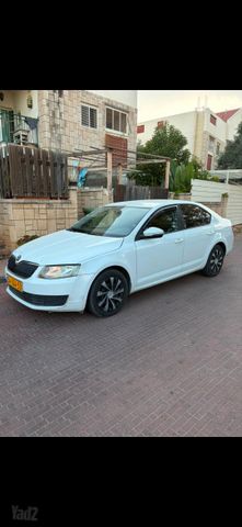 סקודה אוקטביה