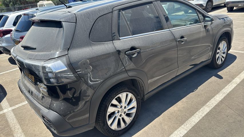סוזוקי S-Cross