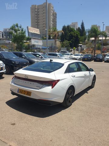 יונדאי אלנטרה