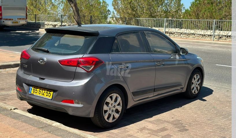 יונדאי i20