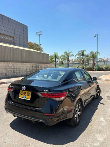 ניסאן סנטרה
