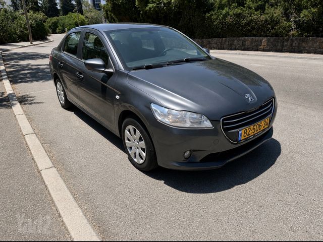 מודעת רכב פיג'ו 301