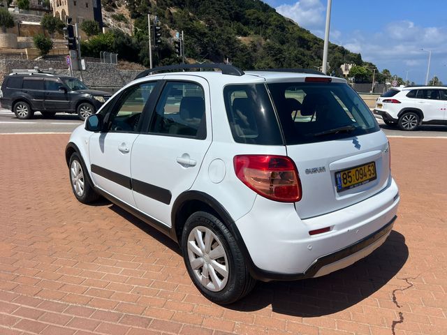 סוזוקי SX4
