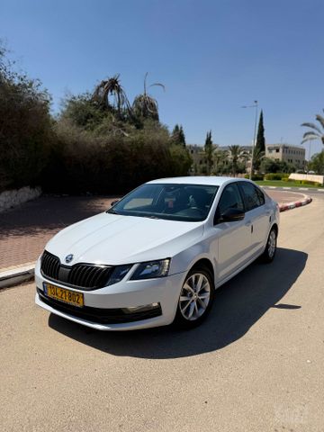 סקודה אוקטביה