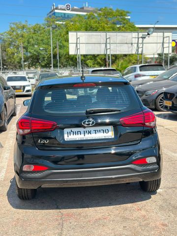 יונדאי i20