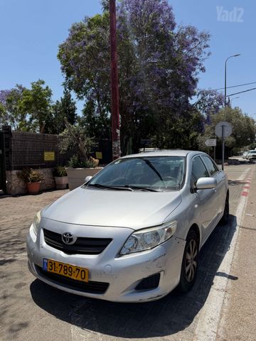 מודעת רכב טויוטה קורולה