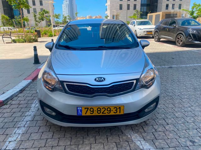 מודעת רכב קיה ריו