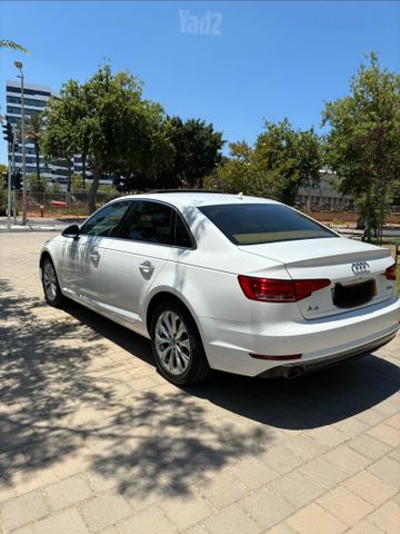 אאודי A4