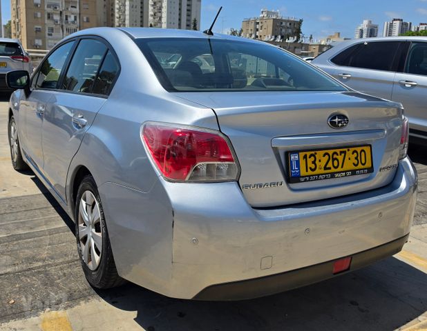 סובארו אימפרזה