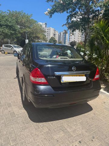 ניסאן טידה