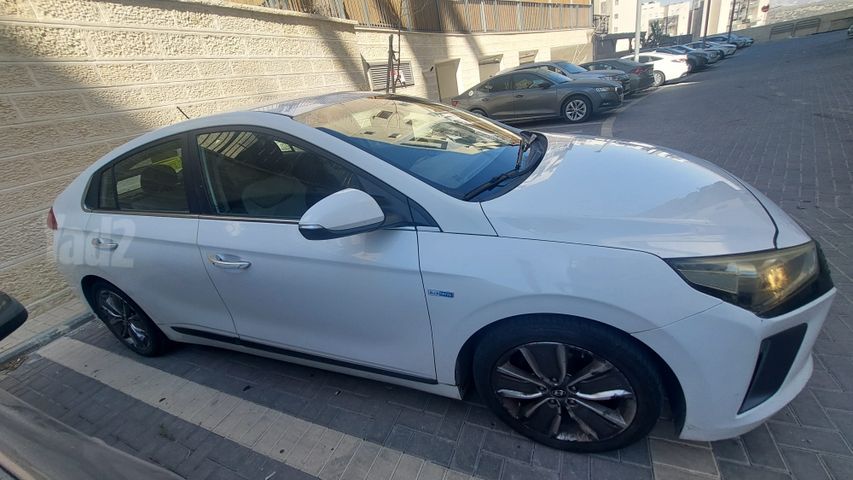 מודעת רכב יונדאי איוניק