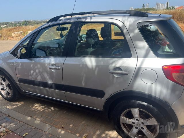 סוזוקי SX4