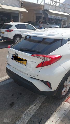 טויוטה C-HR