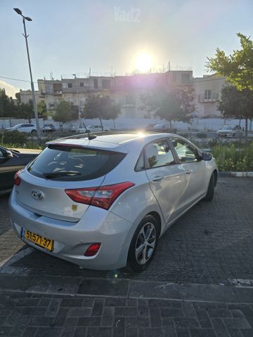 יונדאי i30