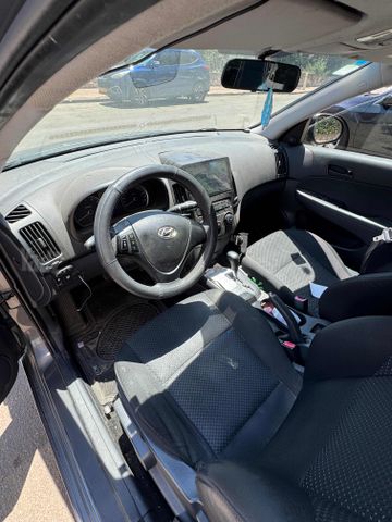יונדאי i30
