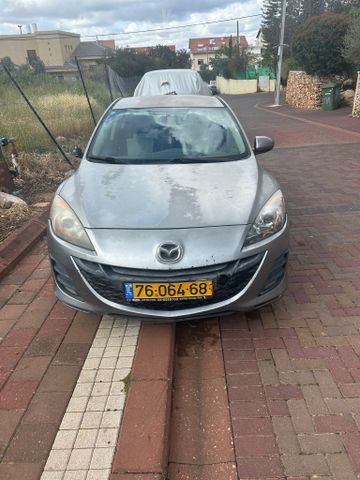 מאזדה 3