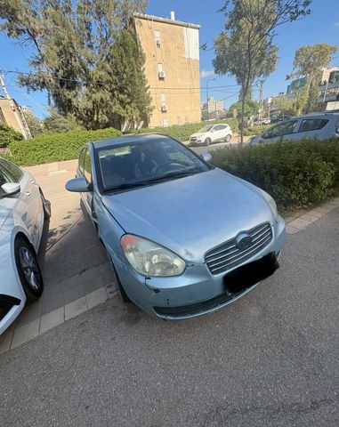 יונדאי אקסנט i25