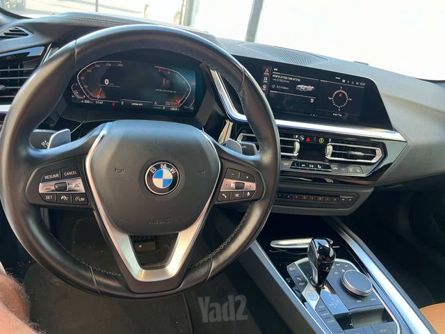 ב מ וו Z4