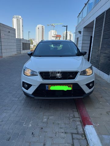 מודעת רכב סיאט ארונה