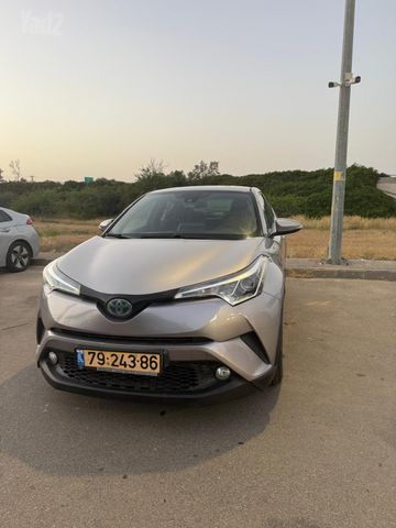 טויוטה C-HR
