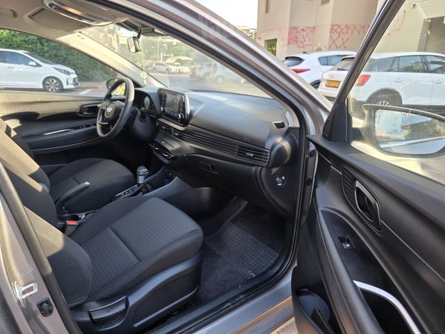 יונדאי i20