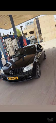 מודעת רכב מרצדס-בנץ C-class