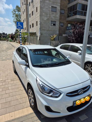 יונדאי אקסנט i25