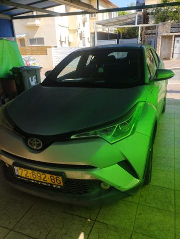 טויוטה C-HR