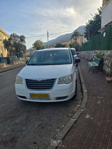 קרייזלר טאון אנד קאנטרי