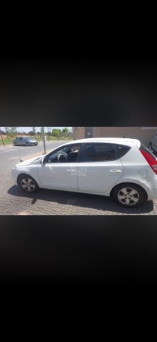 יונדאי i30