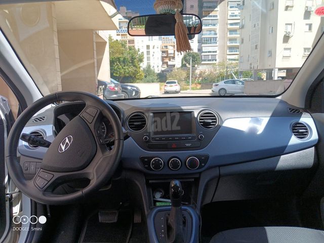 יונדאי i10